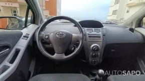 Toyota Yaris 1.0 VVT-i AC de 2011