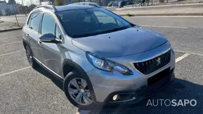 Peugeot 2008 1.2 PureTech Signature de 2019