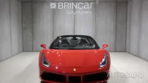 Ferrari 488 de 2016