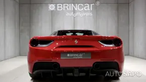 Ferrari 488 de 2016