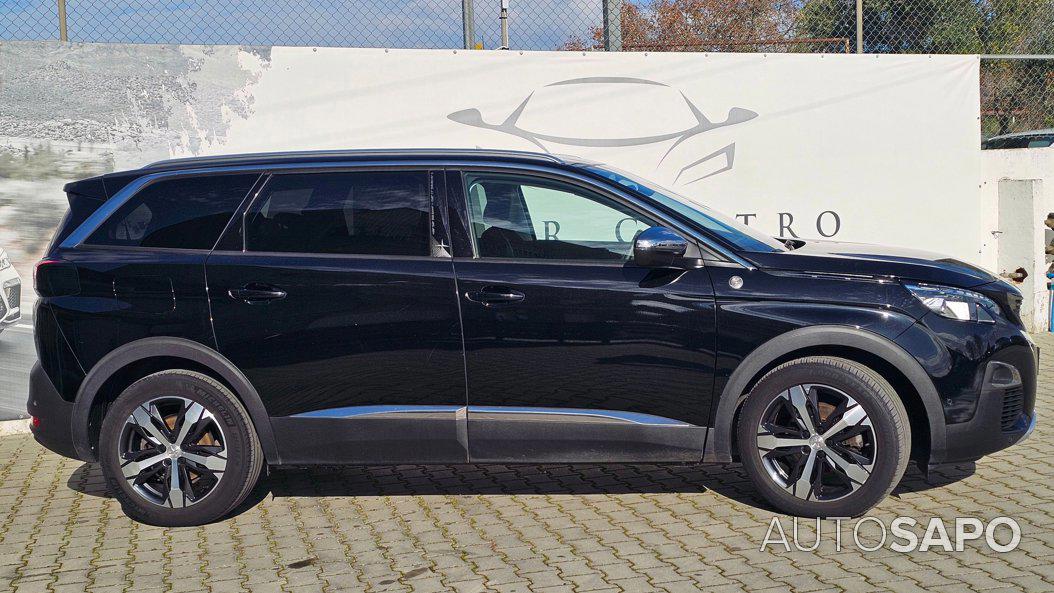 Peugeot 5008 de 2020