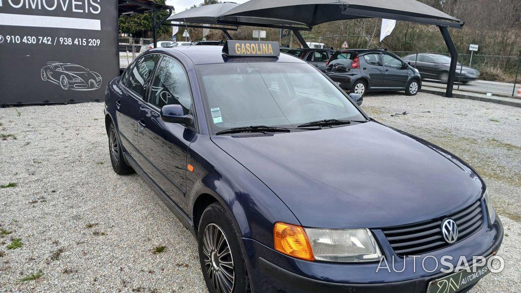 Volkswagen Passat 1.6 Confortline de 1997