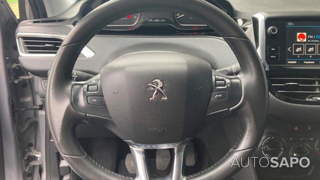 Peugeot 2008 1.5 BlueHDi Signature de 2019