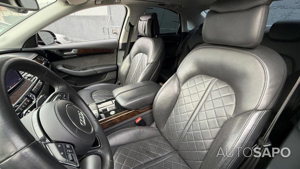Audi A8 3.0 TDi V6 quattro Clean Diesel Exclusive de 2014