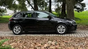 Peugeot 308 1.2 PureTech Allure Pack EAT8 de 2019