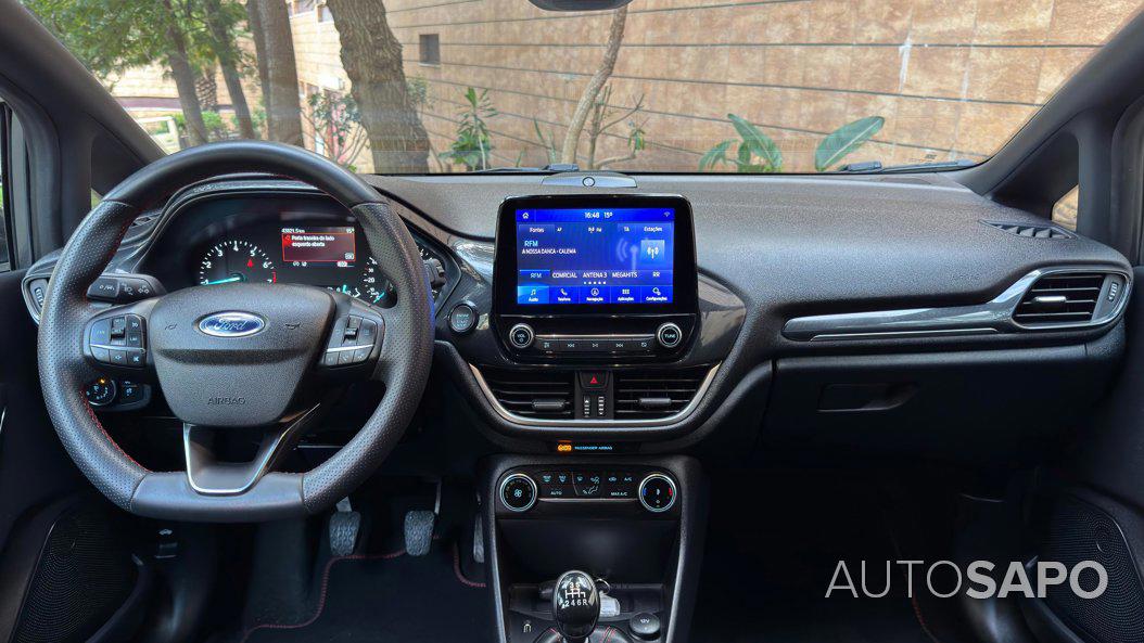 Ford Fiesta 1.0 EcoBoost ST-Line de 2022