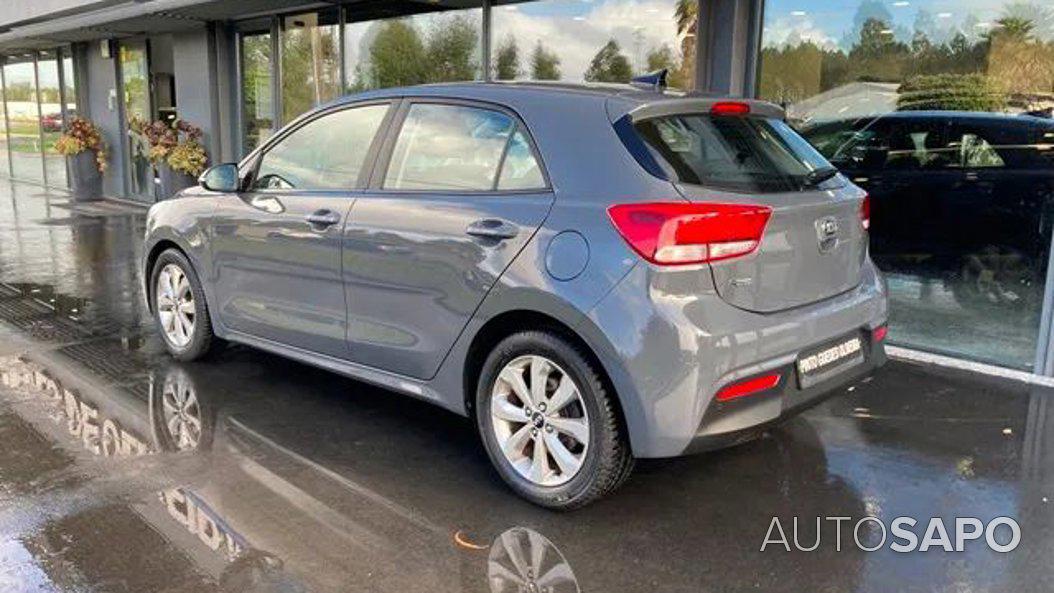 Kia Rio 1.0 T-GDi Drive de 2020