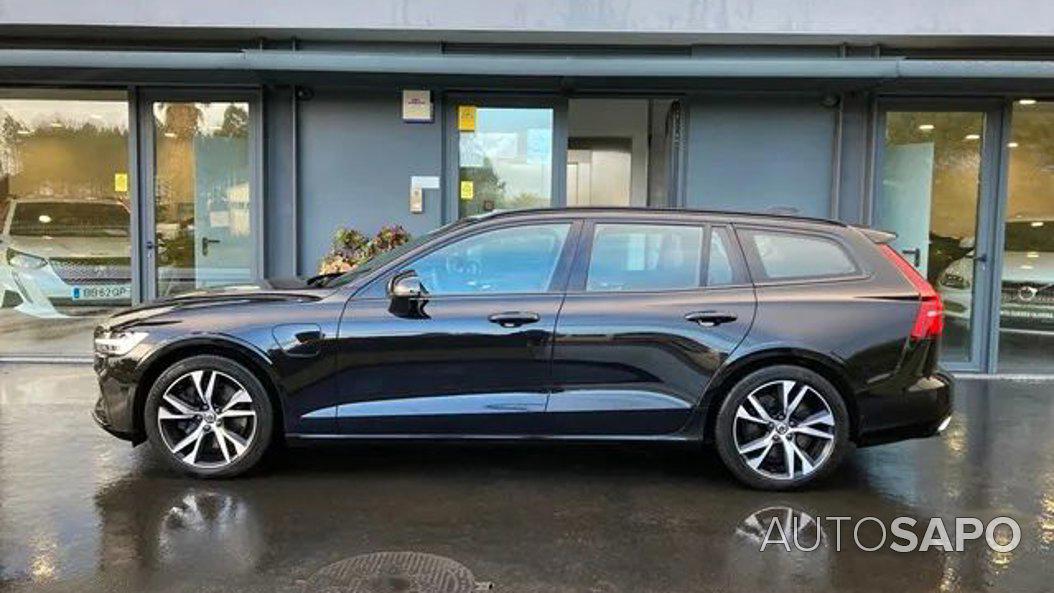 Volvo V60 2.0 T8 AWD TE R-Design de 2021