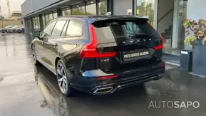 Volvo V60 2.0 T8 AWD TE R-Design de 2021