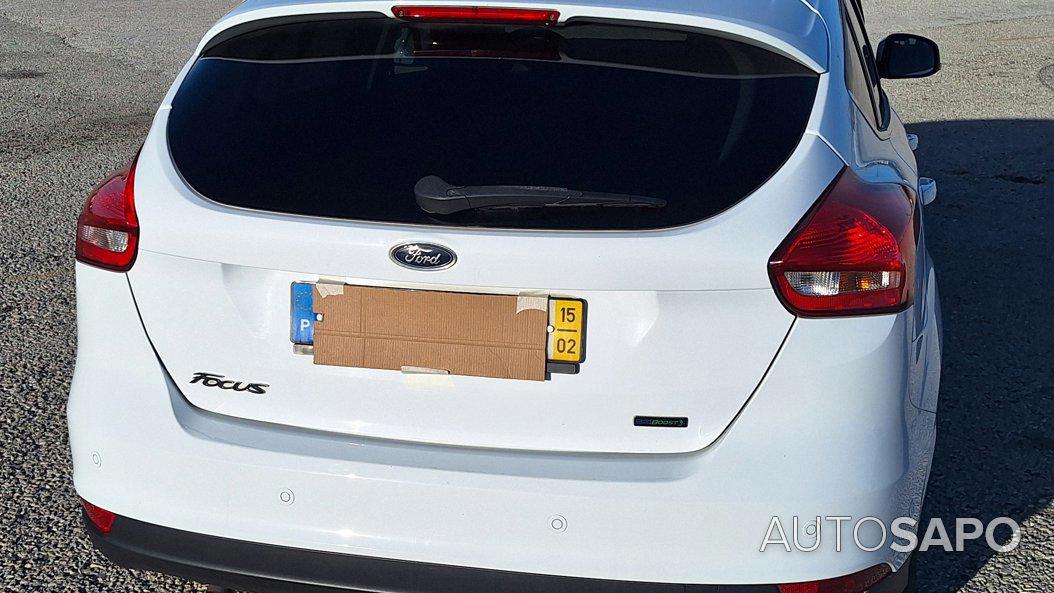 Ford Focus 1.0 SCTi Titanium de 2015