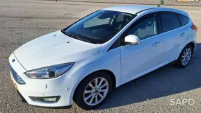 Ford Focus 1.0 SCTi Titanium de 2015