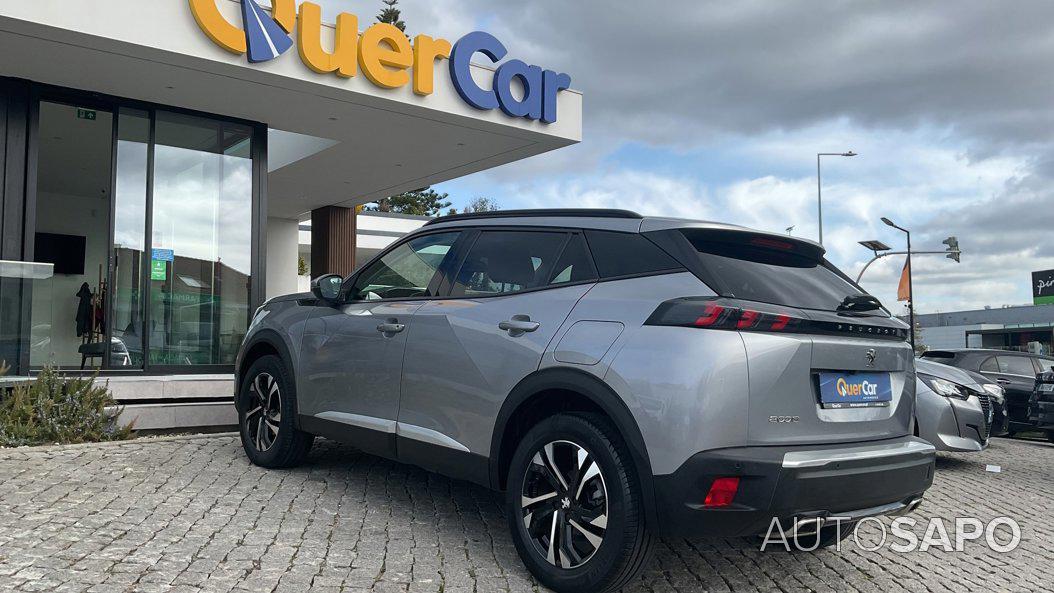 Peugeot 2008 1.2 PureTech Allure EAT8 de 2021