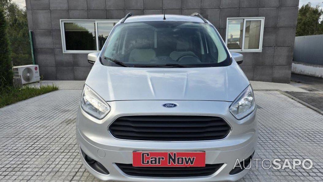 Ford Tourneo Courier 1.0 EcoBoost Titanium de 2017