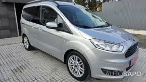 Ford Tourneo Courier 1.0 EcoBoost Titanium de 2017