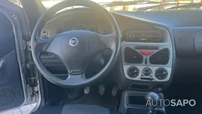 Fiat Palio de 2004