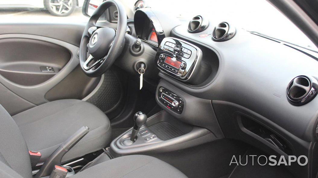 Smart Forfour EQ Pulse de 2021