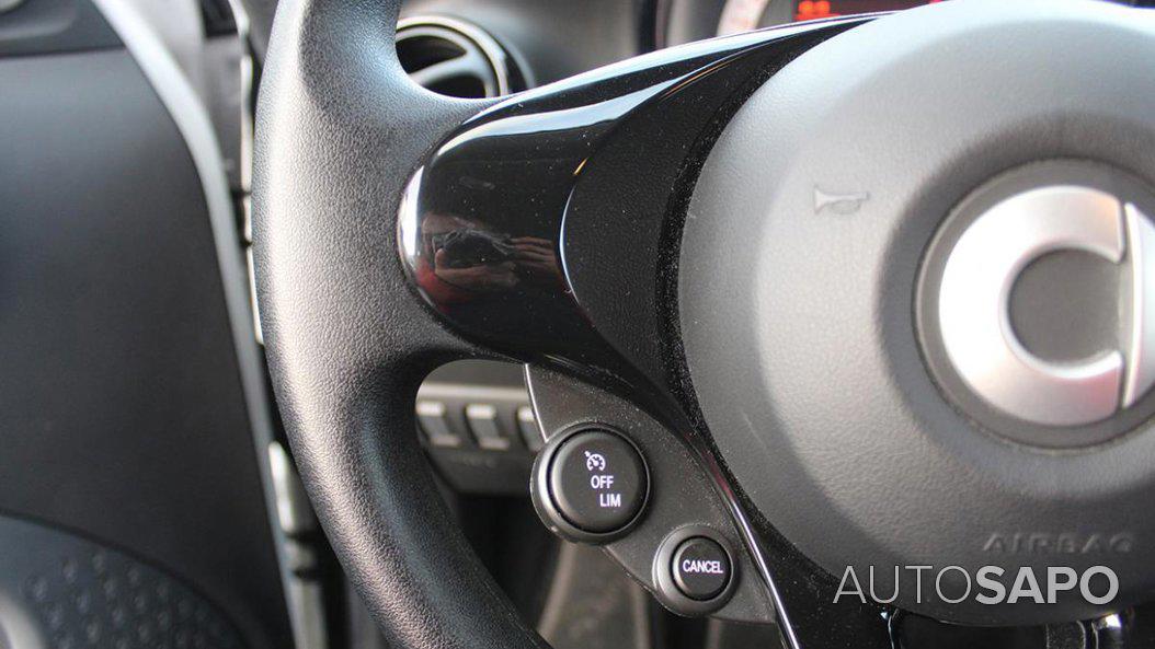 Smart Forfour EQ Pulse de 2021