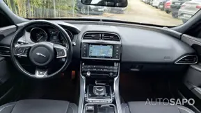 Jaguar XE de 2018