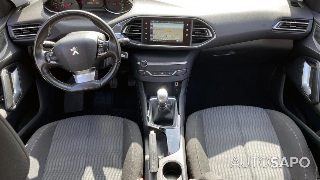 Peugeot 308 1.6 BlueHDi Style de 2016