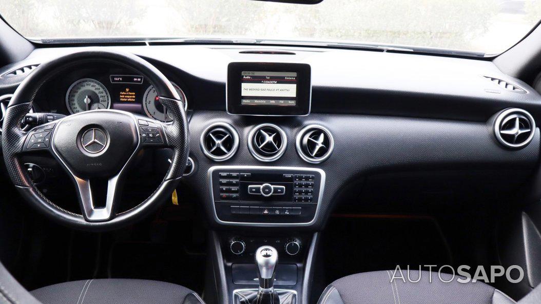 Mercedes-Benz Classe A 180 CDi B.E. Urban de 2015