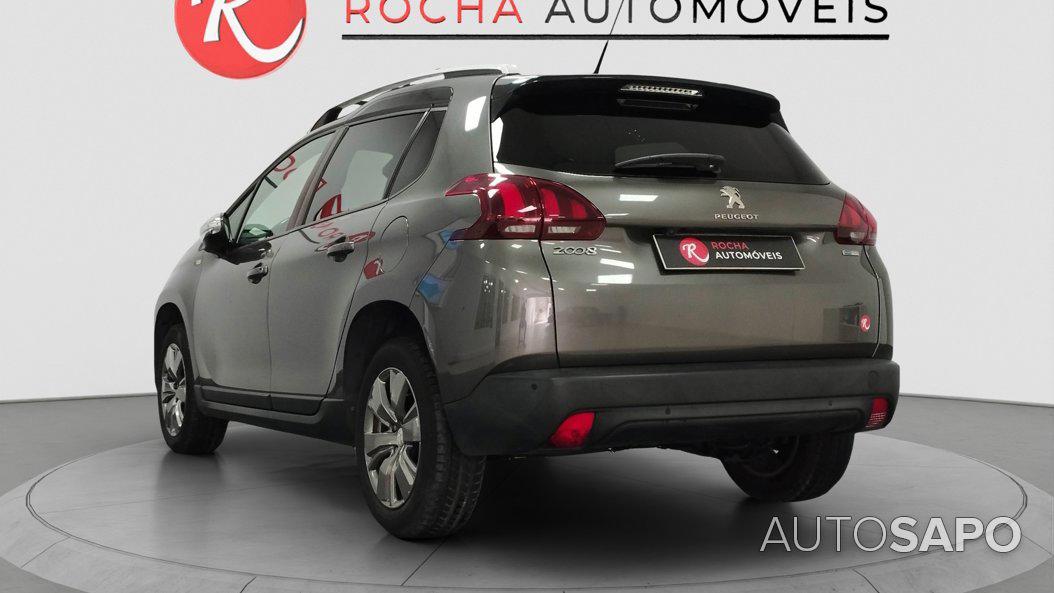 Peugeot 2008 1.2 PureTech Style de 2017