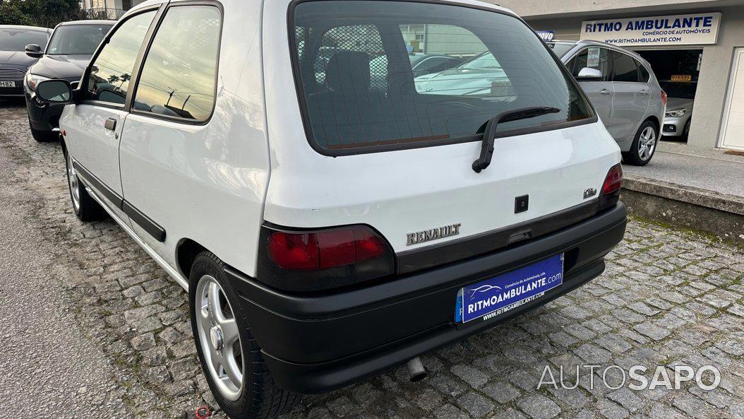 Renault Clio de 1996