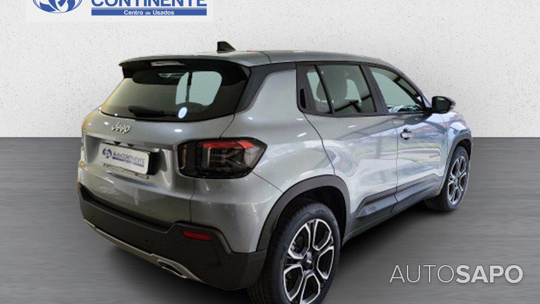Jeep Avenger 1.2 GSE T3 Altitude de 2024