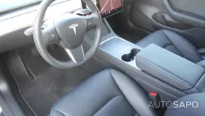 Tesla Model 3 Standard Range Plus RWD de 2023