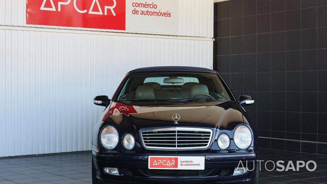 Mercedes-Benz Classe CLK de 2001