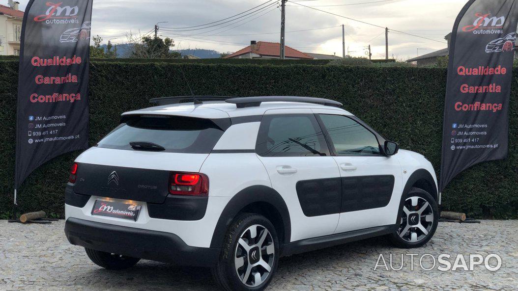 Citroen C4 Cactus 1.2 PureTech Shine de 2016