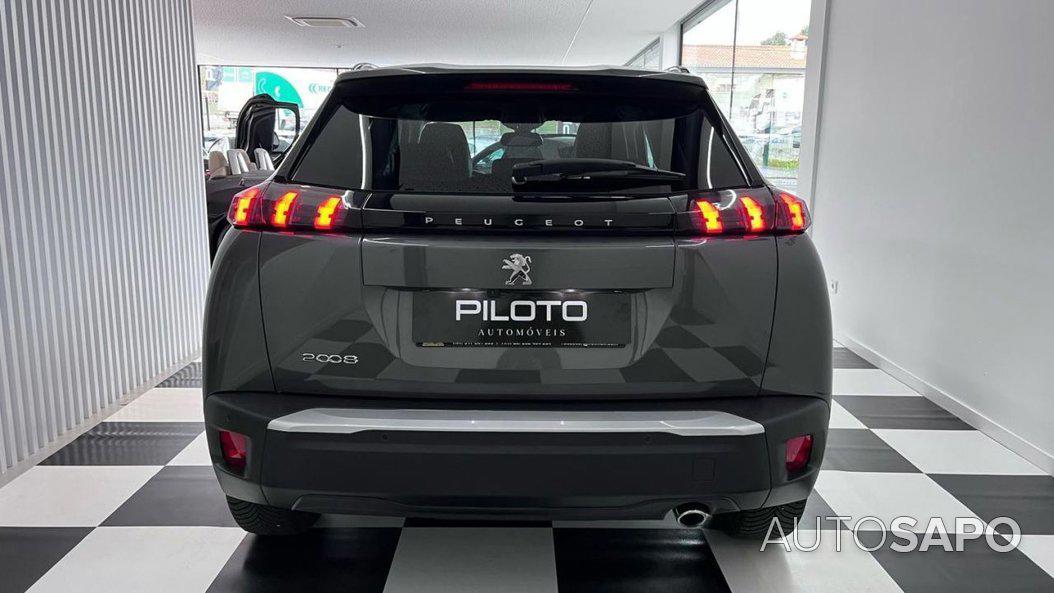 Peugeot 2008 1.2 PureTech Active de 2021