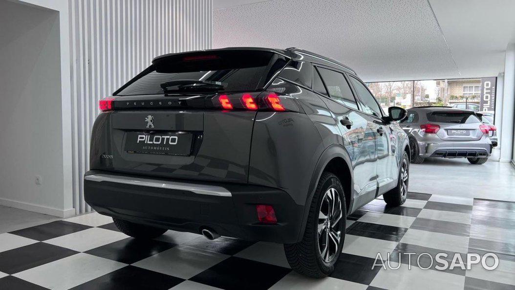 Peugeot 2008 1.2 PureTech Active de 2021