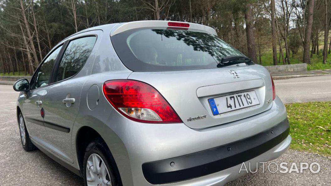 Peugeot 207 1.4 16V Sport de 2010