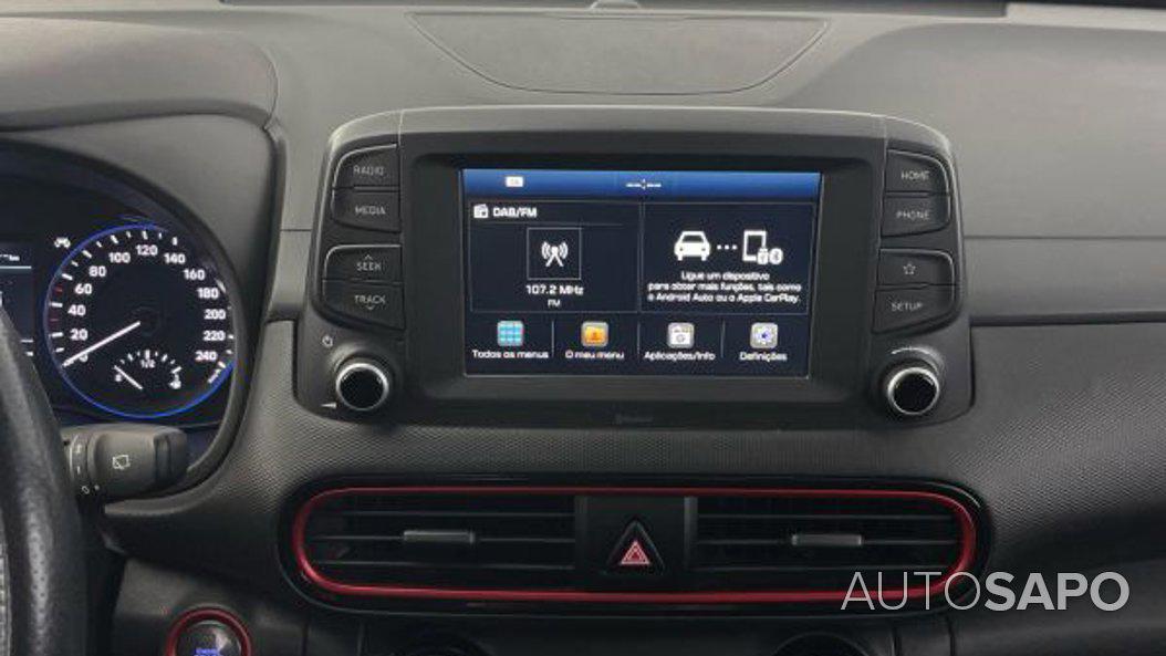 Hyundai Kauai 1.0 T-GDi Premium Pele/Tecido Vermelho de 2018