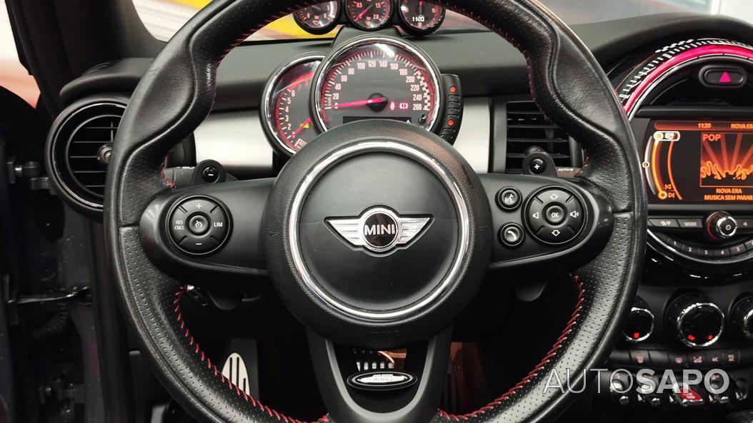 MINI John Cooper Works de 2016