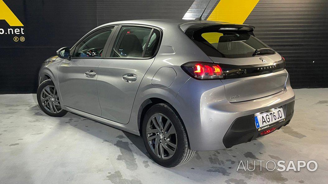 Peugeot 208 de 2021