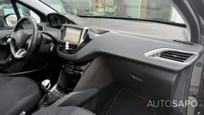 Peugeot 208 1.5 BlueHDi Allure de 2017