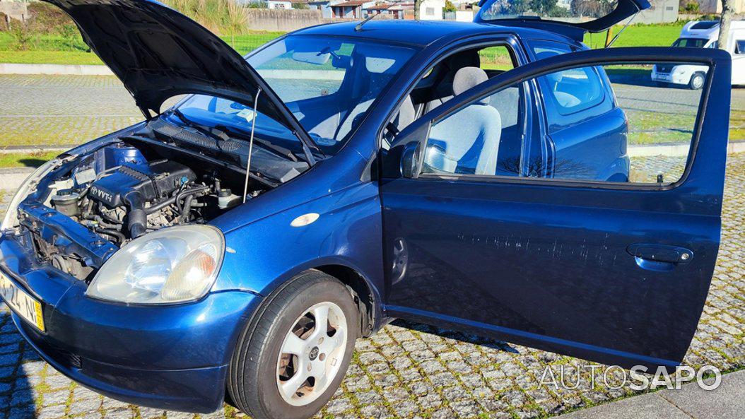 Toyota Yaris 1.0 Base C/Radio de 1999