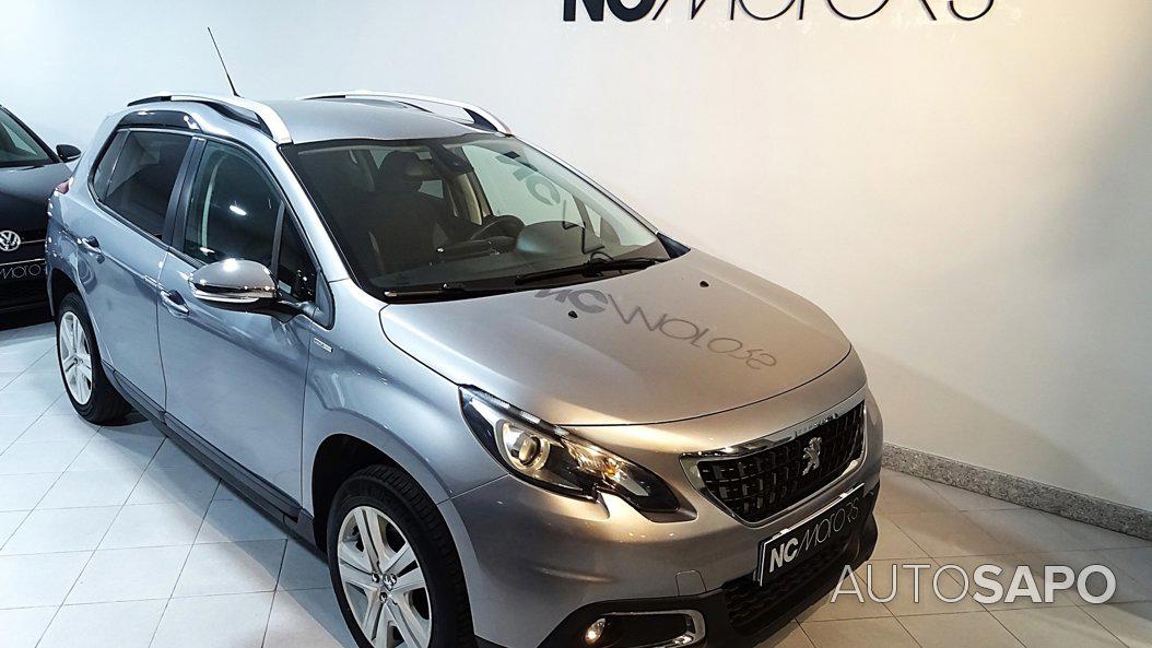 Peugeot 2008 1.2 PureTech Signature de 2018