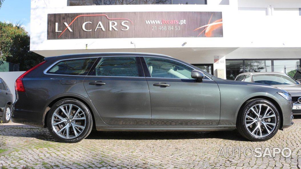 Volvo V90 2.0 T8 Momentum Plus AWD Geartronic de 2019