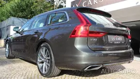 Volvo V90 2.0 T8 Momentum Plus AWD Geartronic de 2019