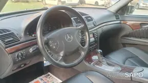 Mercedes-Benz Classe E 220 CDi Avantgarde Aut. de 2005