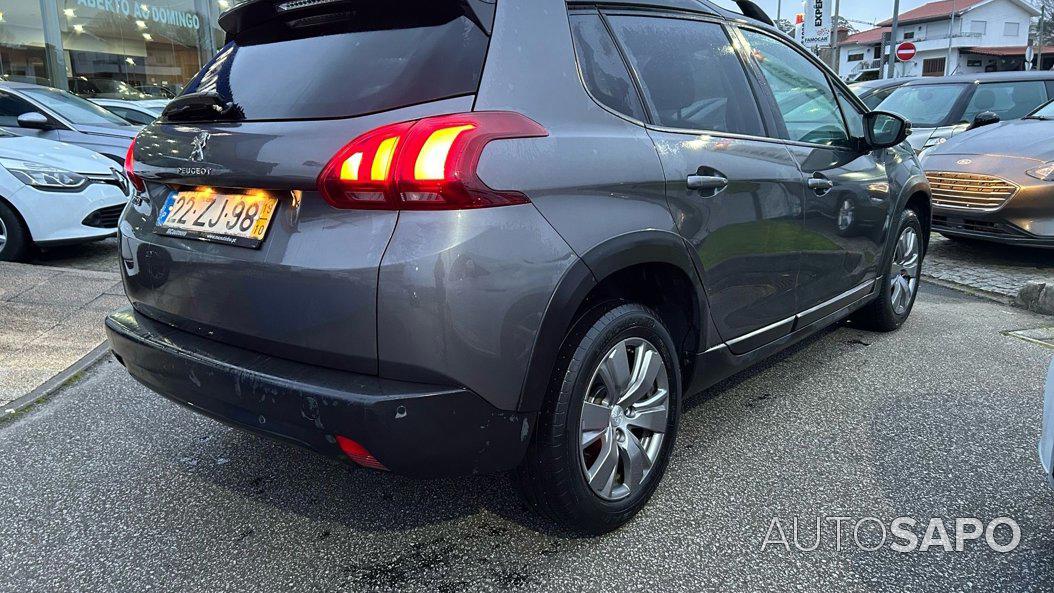 Peugeot 2008 1.2 PureTech Allure de 2019