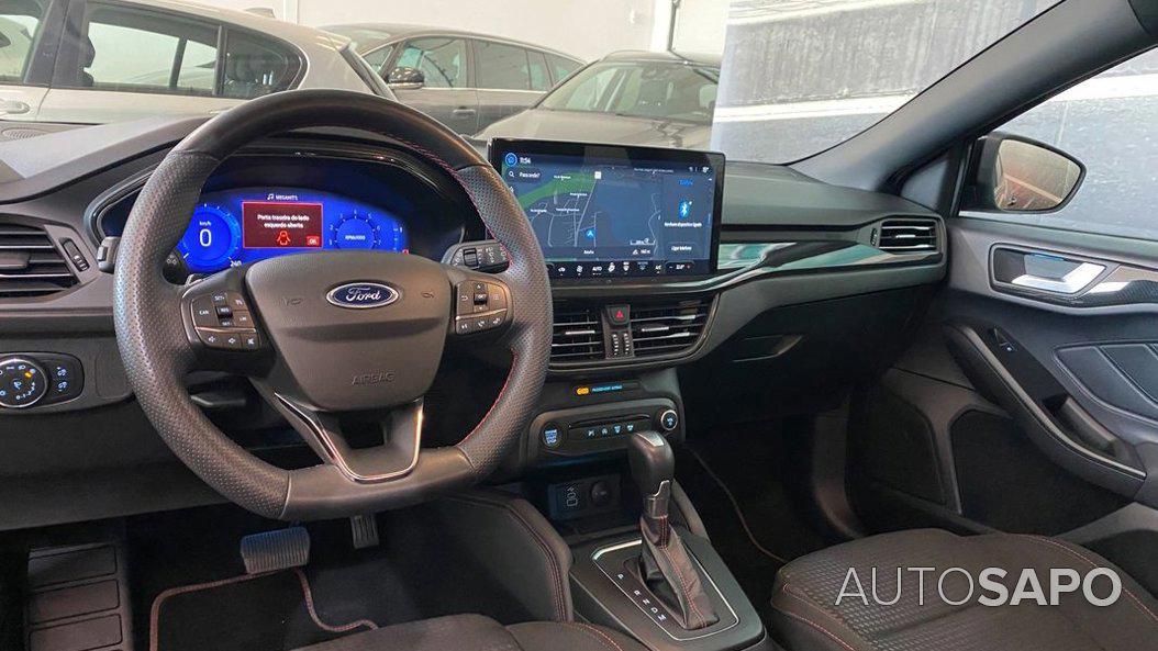 Ford Focus 1.0 EcoBoost MHEV ST-Line X de 2023