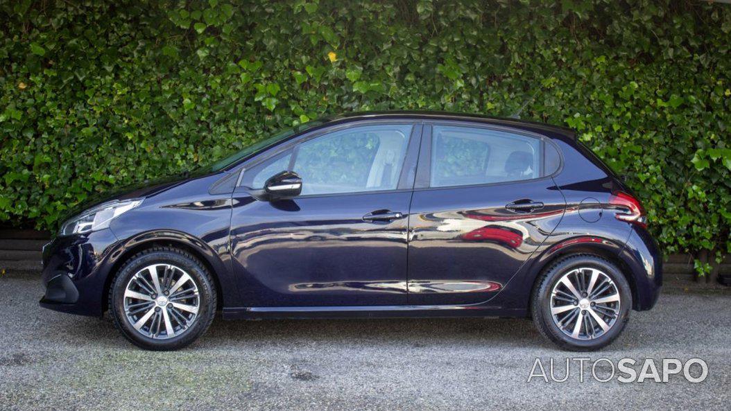 Peugeot 208 1.2 PureTech Allure de 2017