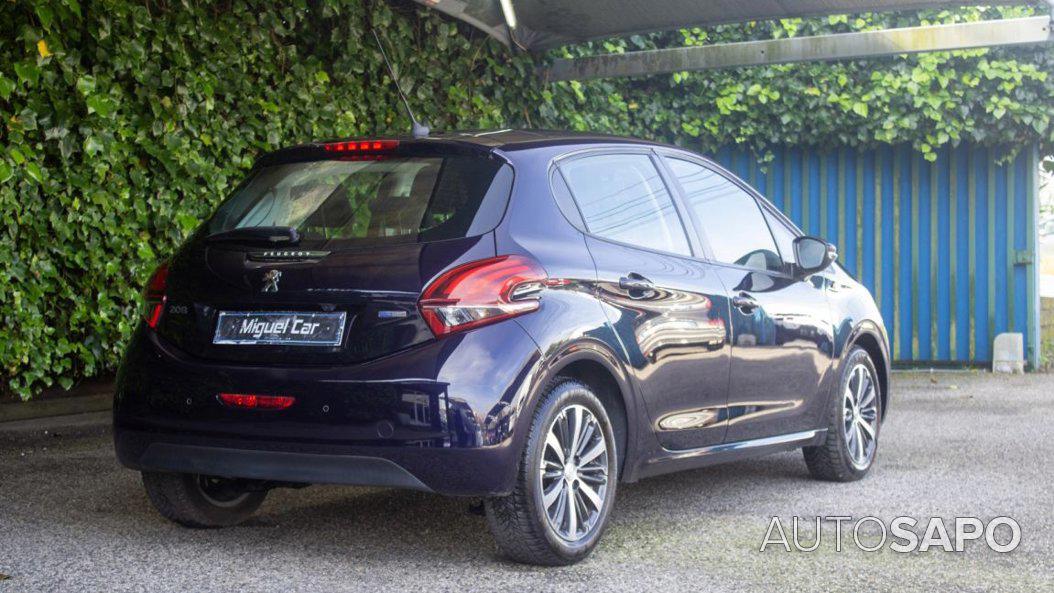 Peugeot 208 1.2 PureTech Allure de 2017