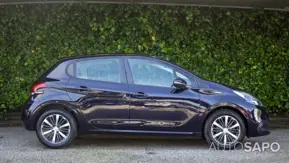 Peugeot 208 1.2 PureTech Allure de 2017