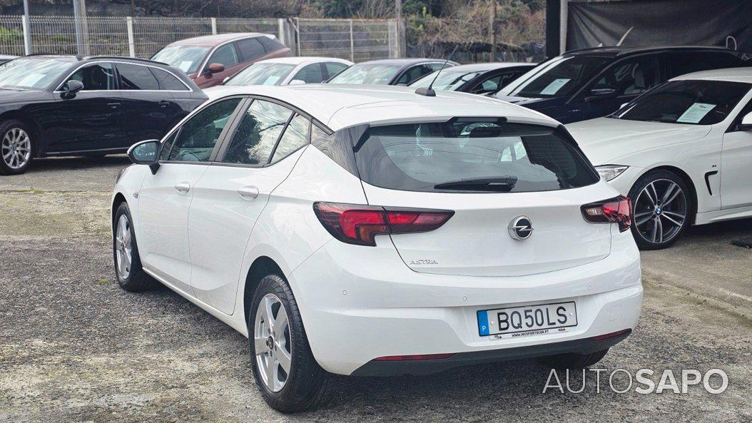 Opel Astra de 2020