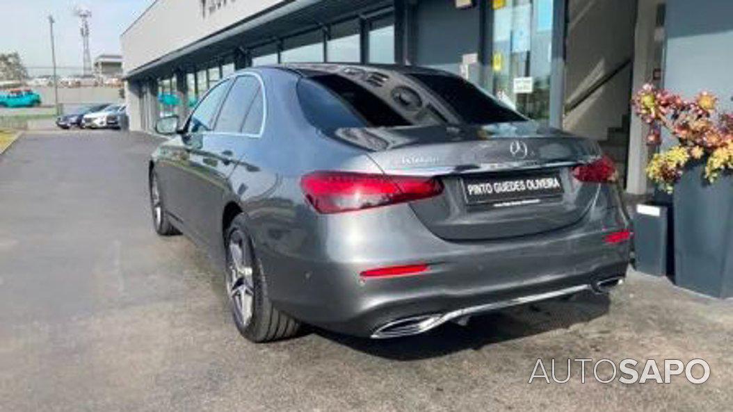 Mercedes-Benz Classe E 300 de AMG Line de 2020