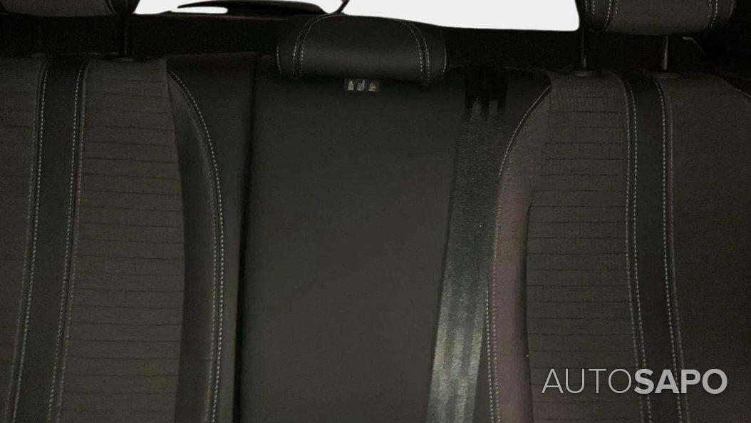 Peugeot e-2008 de 2021